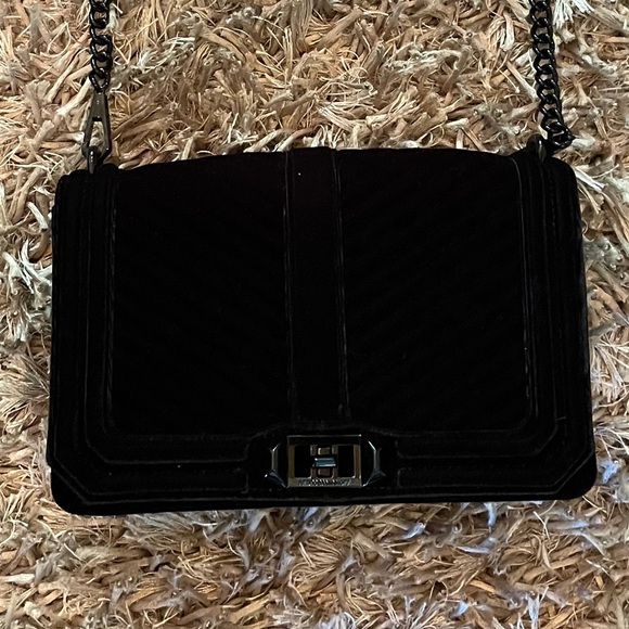 Rebecca Minkoff Handbags - Rebecca Minkoff Velvet Chevron Quilted Crossbody